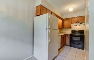 1 bed, 1 bath, 558 sqft, $650, Unit Apartment 04