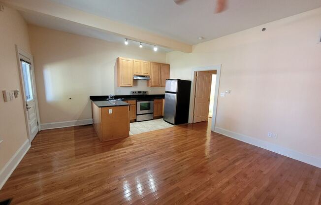 4343-4353 Manchester Ave