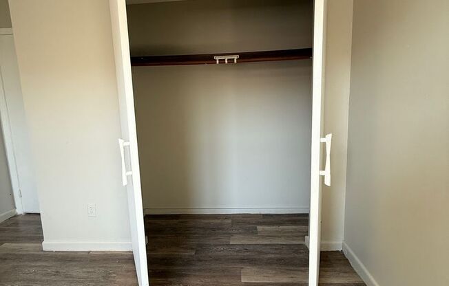 1 bed, 1 bath, 550 sqft, $1,150, Unit 410