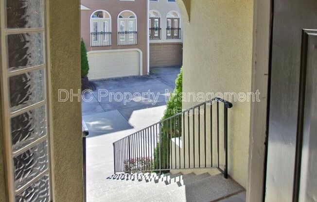 835 PIEDMONT AVE NE