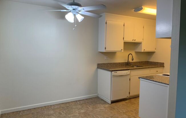 1 bed, 1 bath, 650 sqft, $1,595, Unit 16TH-201