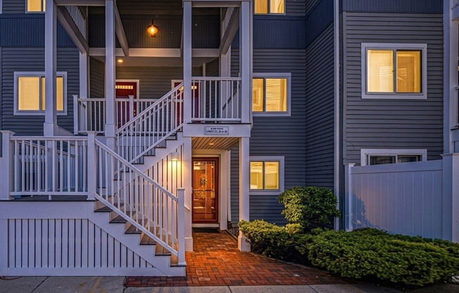 20 SHIP AVE