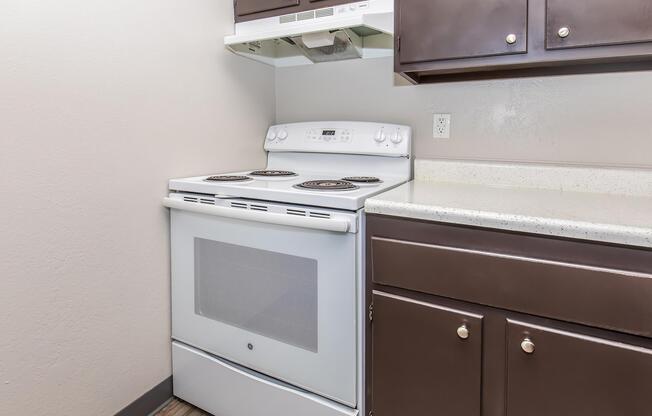 1 bed, 1 bath, 520 sqft, $859