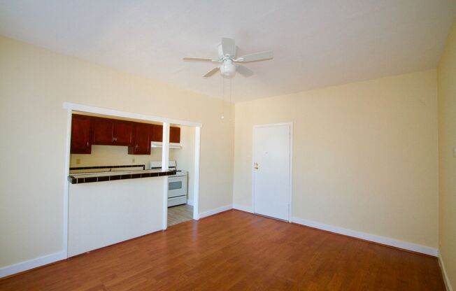 MOve in Special - two weeks free for the second month!
