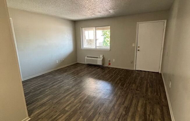 1 bed, 1 bath, 588 sqft, $1,050, Unit 511-307