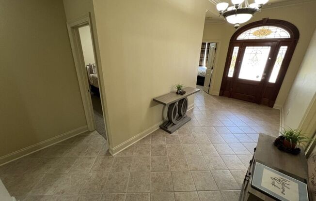 Beautifully Furnished 4-Bedroom Home in Zachary's Audubon Lakes!