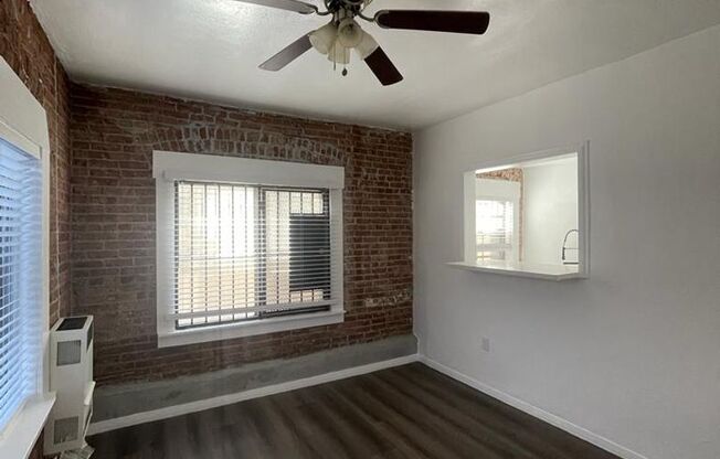 Pinnacle Apex Holdings LLC-1827 W SUNSET
