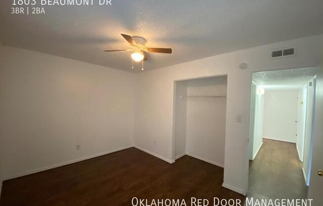 1803 BEAUMONT DR