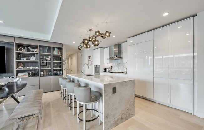 3 beds, 2.5 baths, 2,192 sqft, $35,000, Unit PH1C