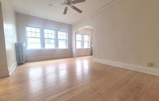 1 bed, 1 bath, $1,045, Unit 208