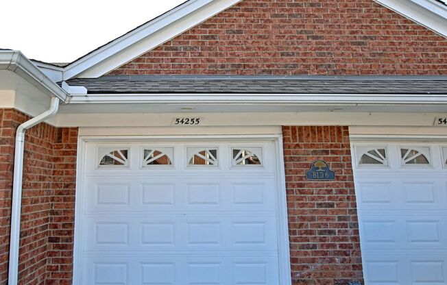 Shelby TWP 2-BR, 2-BA with Attached Garage, Lower Unit, Immediate Occupancy