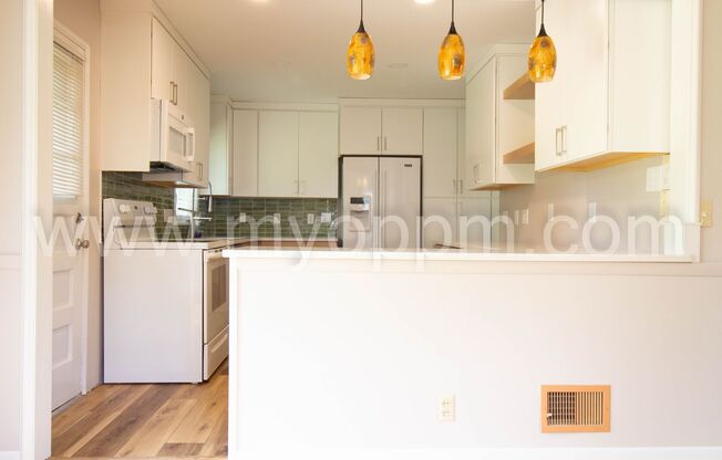 UPDATED 4bedroom Ranch Home!  $600 off the Deposit!!!