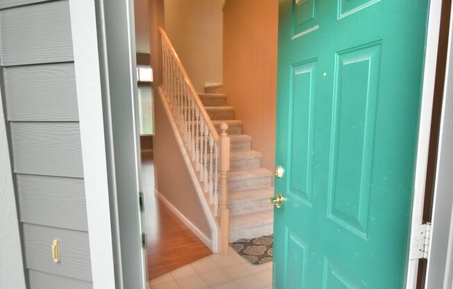 3bd/2.5ba Edmonds Home