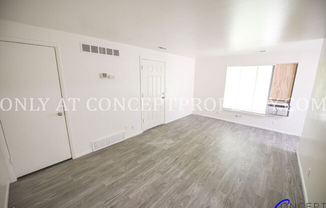 2 beds, 1 bath, 868 sqft, $1,275, Unit 4649-01