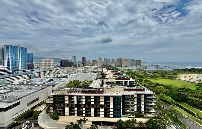 2 beds, 2 baths, $3,800, Unit 1350 Ala Moana