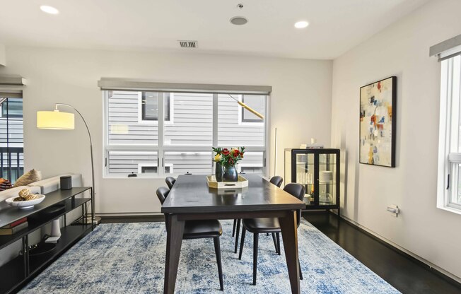 2 beds, 2 baths, 1,350 sqft, $4,800