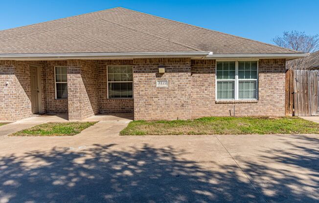 Available August 2026! 3 Bedroom 3 Bathroom Duplex with Fenced Yard!