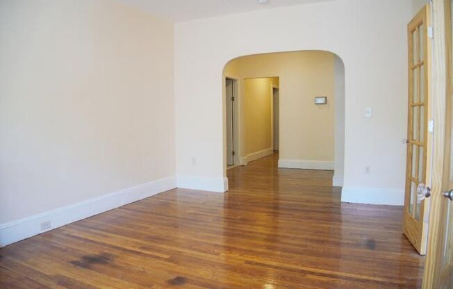 Spacious 2 Bed in Prime Coolidge Corner Location
