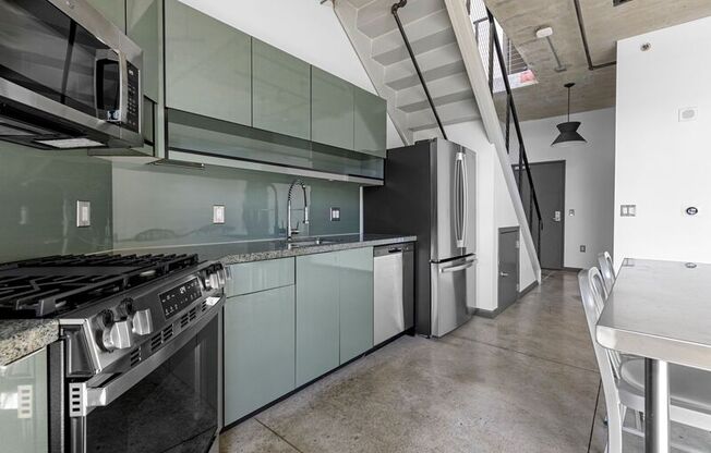 1030 NW 12th Avenue #131