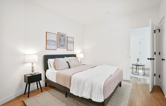 Cambridge Court Apartments