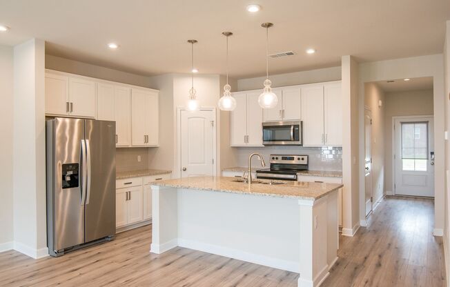 Beautiful Gallatin Townhome w/ Appliances!