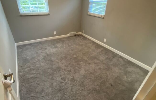 4 beds, 2.5 baths, $4,199