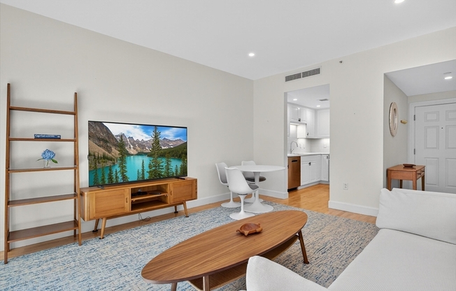 10 Bowdoin St Unit 307