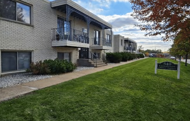 Greenhaven Apartments