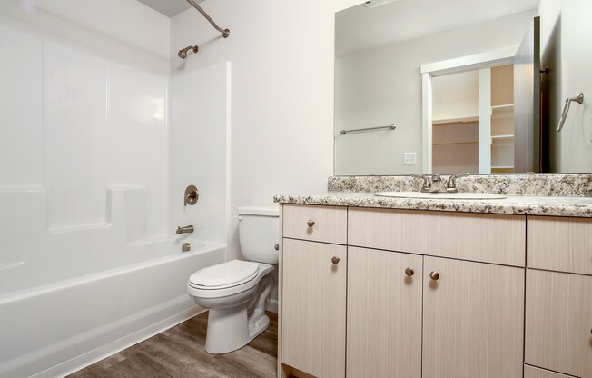 3 beds, 2 baths, 1,402 sqft, $2,275, Unit 140-102