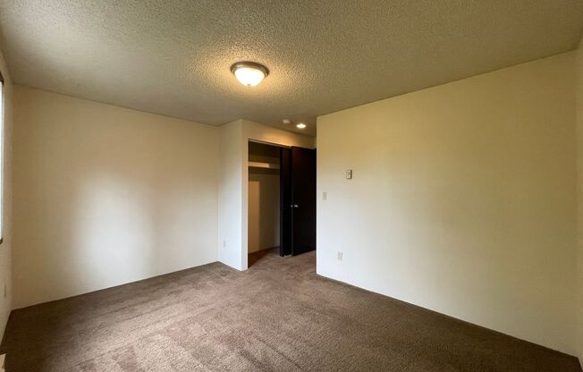 1 bed, 1 bath, 600 sqft, $895, Unit Unit 9