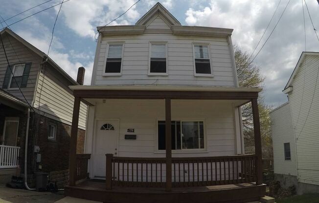 2 Bedroom Single Family Mt Washington!