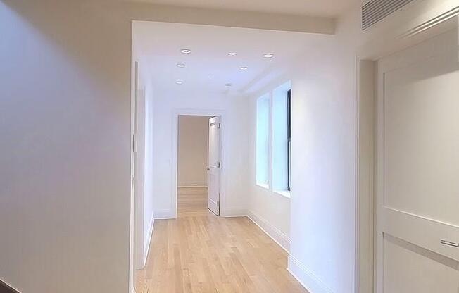 6 beds, 4.5 baths, 6,000 sqft, $55,000, Unit PHA