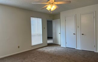 3 beds, 2 baths, $1,495