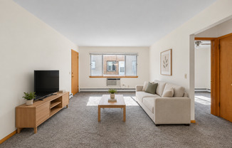 2409 Brentwood Pkwy