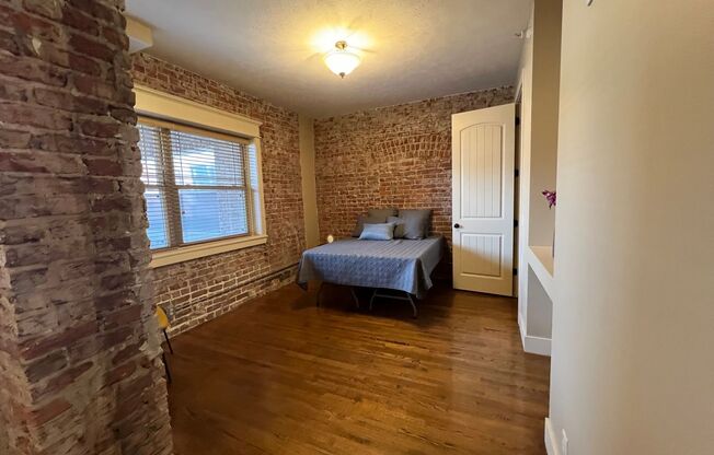 2 beds, 2 baths, 1,250 sqft, $1,695, Unit Unit 304 B1250