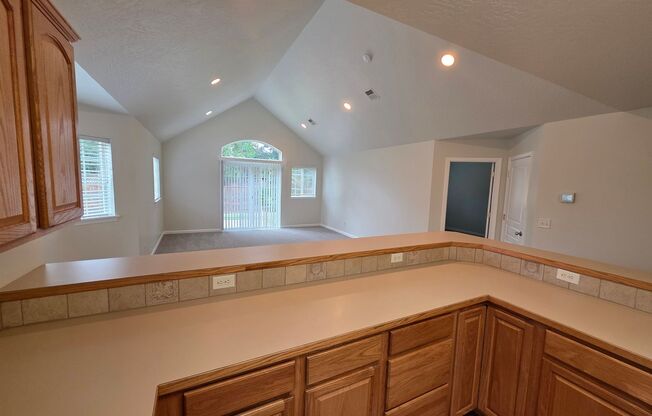 Duplex in a Well Maintained Community