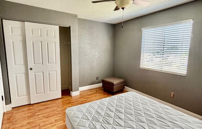 106 CORALWOOD CIR