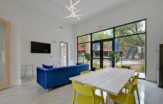 2 beds, 2 baths, 1,162 sqft, $1,795, Unit 3203