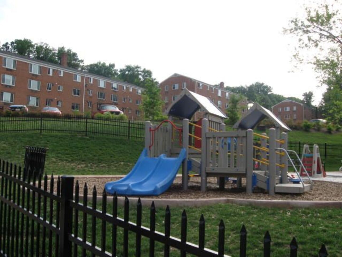 Columbia Grove