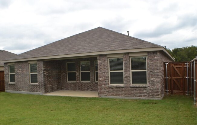 4 beds, 2 baths, $2,295