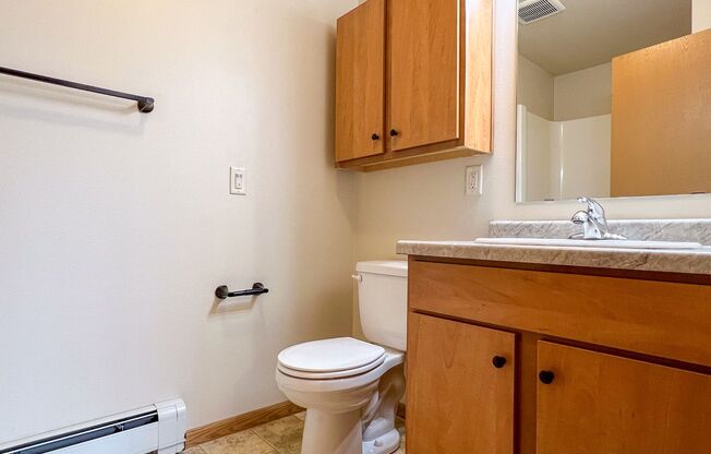 3 beds, 2 baths, 1,265 sqft, $1,620, Unit ML 525-08