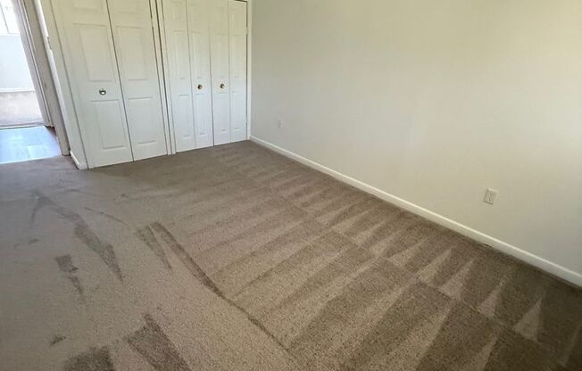 2 beds, 1 bath, 850 sqft, $845, Unit Apt. 42