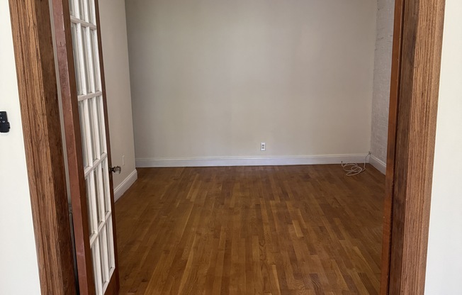 538 44 ST