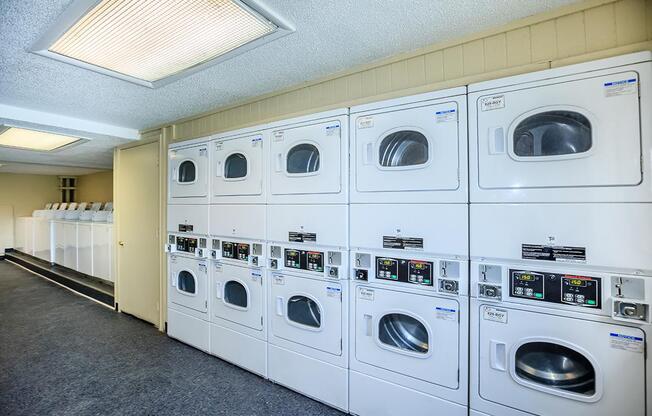Laundry Facility in Nashville, TN