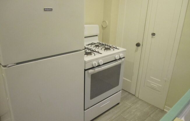 452 S 3rd Street