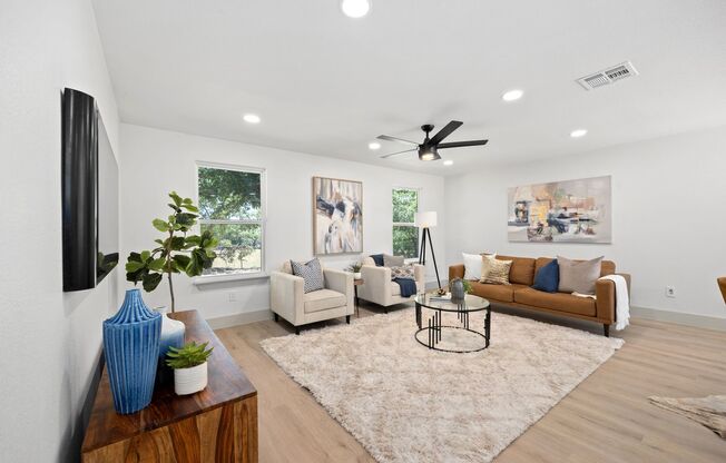 Incredibly Remodeled 4-Bedroom Home In East Austin