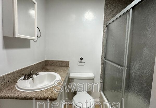1131 BEACON ST