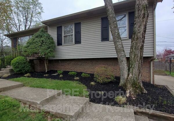 557 ASHLEY WAY