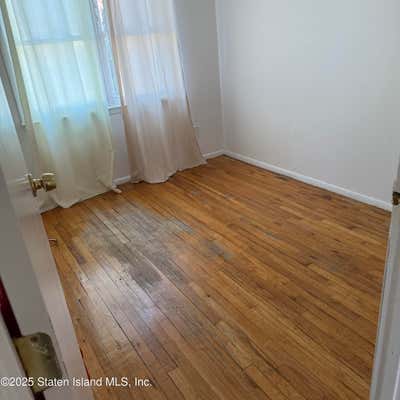 145 KELVIN AVE