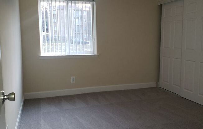 2 beds, 2 baths, 1,000 sqft, $2,250, Unit 14203 #201